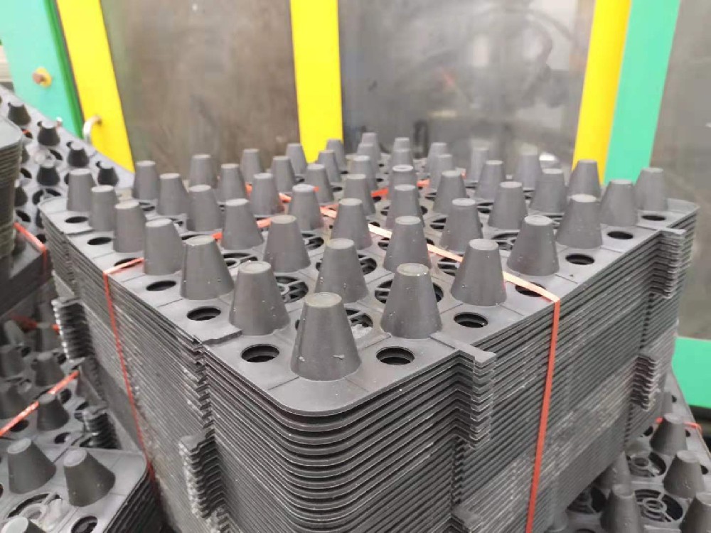 排水板和蓄排水板的區(qū)別